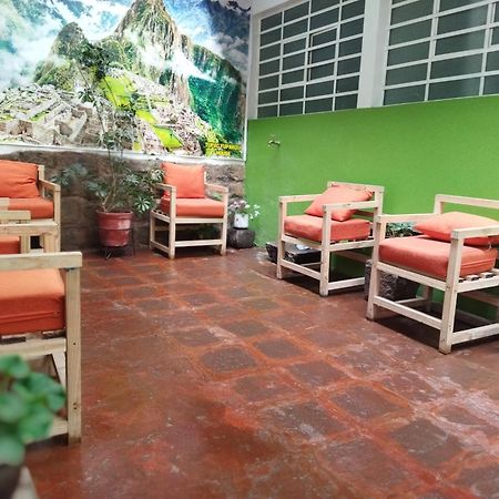 Hostel Tupac Yupanqui House Cuzco Esterno foto